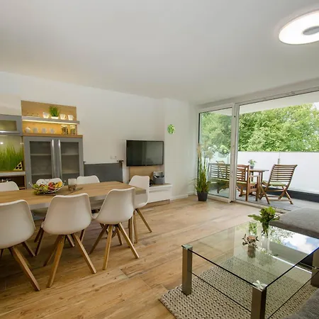 Penthouse Waterside By In One Apartment *