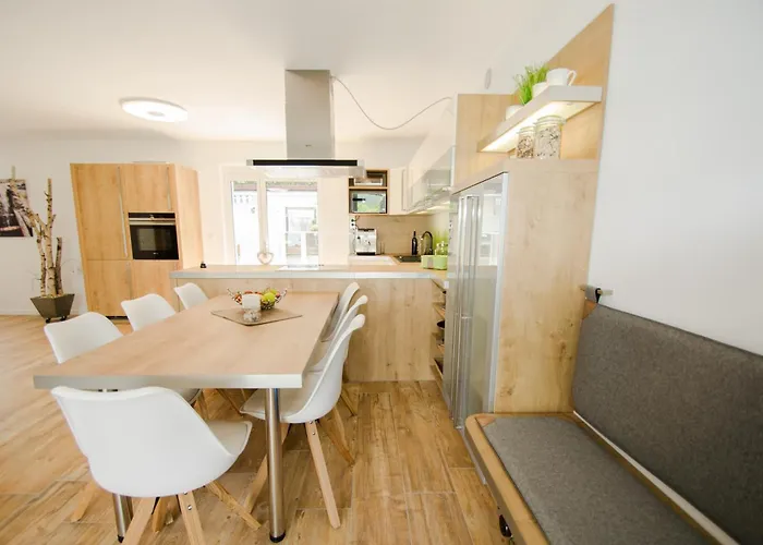 Penthouse Waterside By In One *