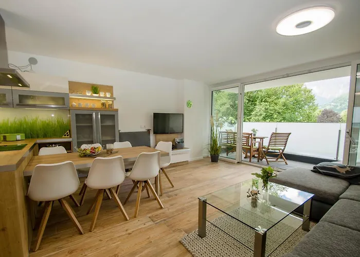 Penthouse Waterside By In One Apartment *